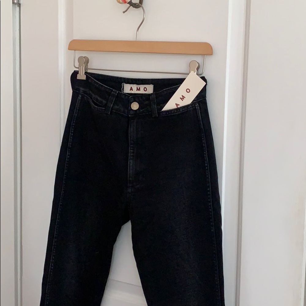 AMO High Rise Cigarette Ankle in Black Magic